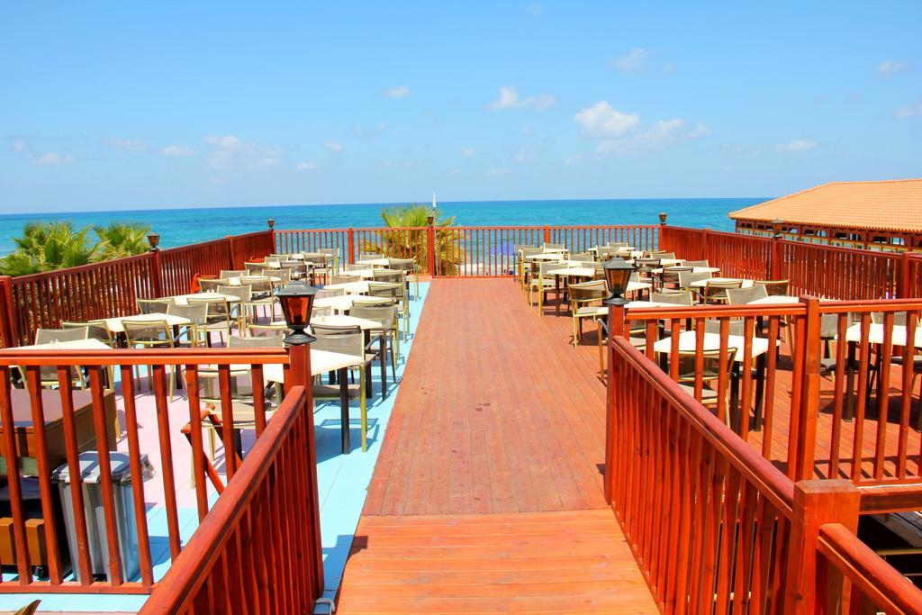 Agelia Beach Hotel Sfáka Eksteriør billede
