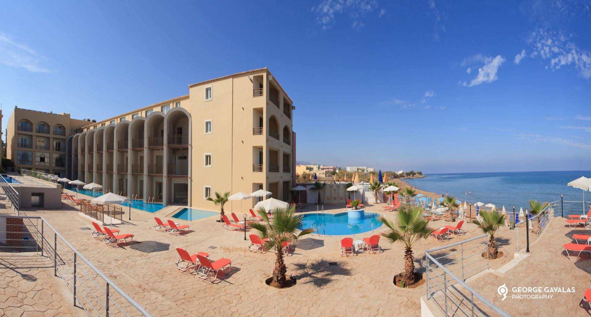 Agelia Beach Hotel Sfáka Eksteriør billede